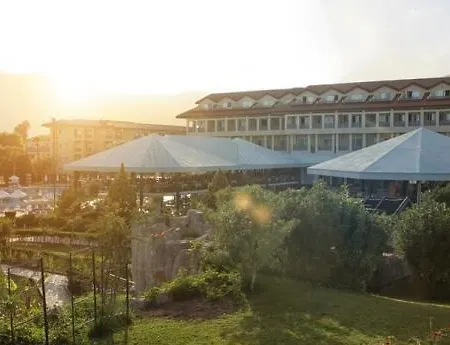 Resort Queen's Park Le Jardin