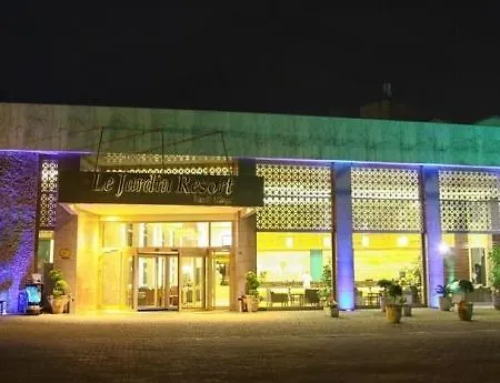 Resort Queen's Park Le Jardin